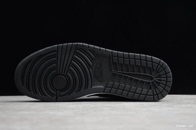 Satin Black 1 Retro Air Jordan 555088-060 OG High 0620